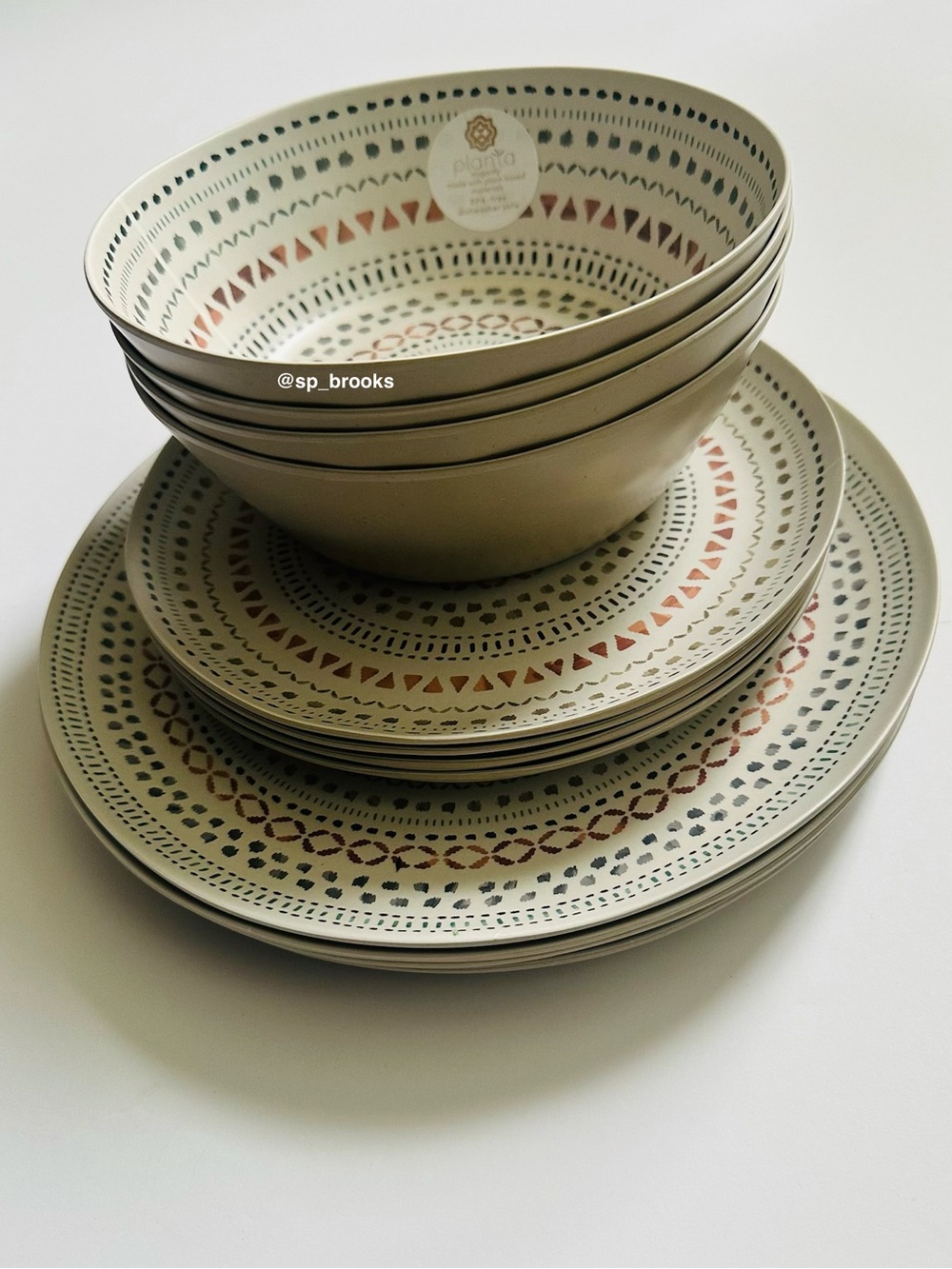 🎁12PC TARHONG Planta Dinnerware - Plant Based BPA Free Dinner, Salad & Bowls